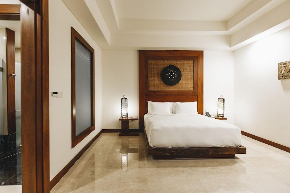 Awarta Luxury & Bali Nusa Dua (Bali)